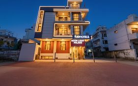 Fabhotel Moon Light Palace